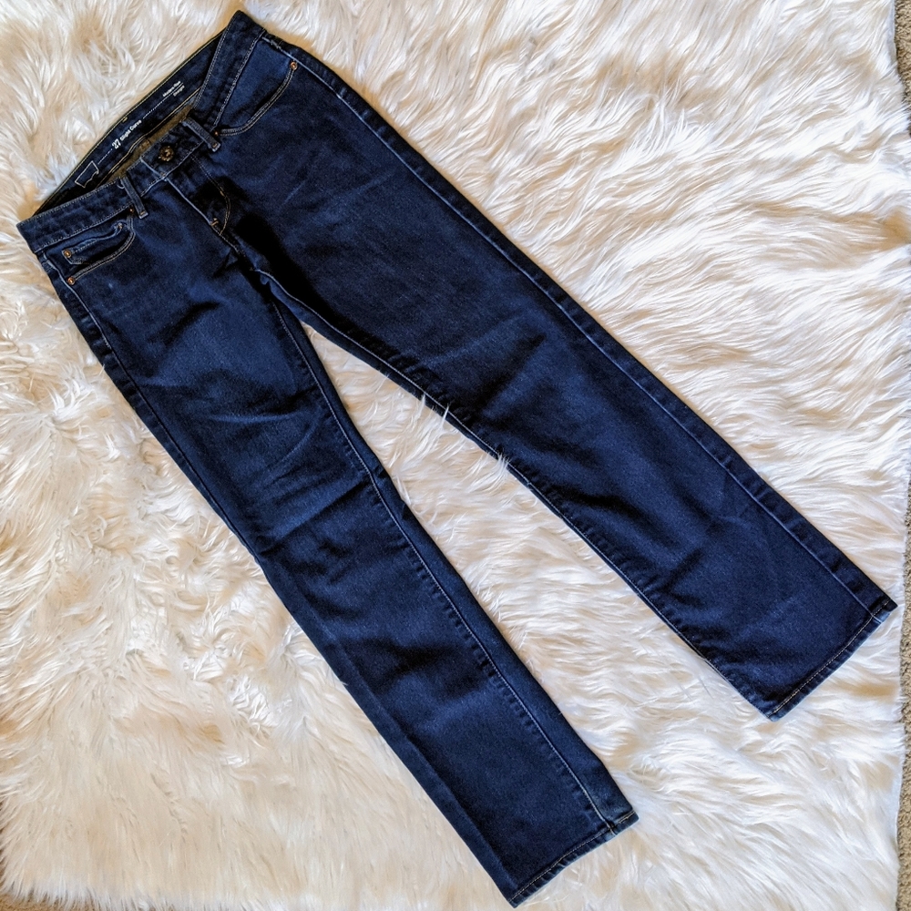 Levi jeans